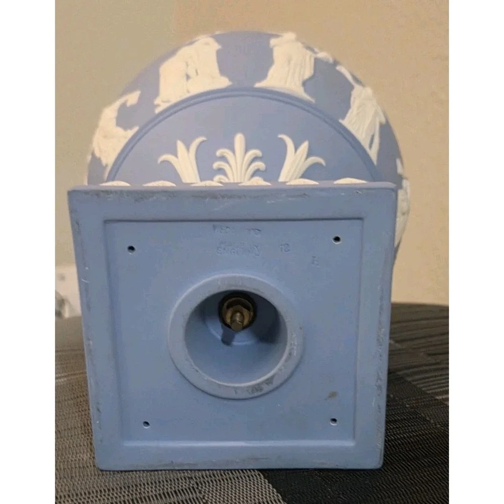 Vintage Wedgwood Blue Jasperware Wing Handled URN/Trophy Vase